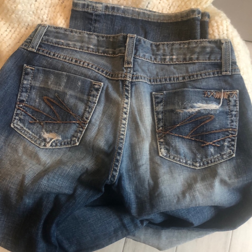 Jeans - Picture 3 of 4